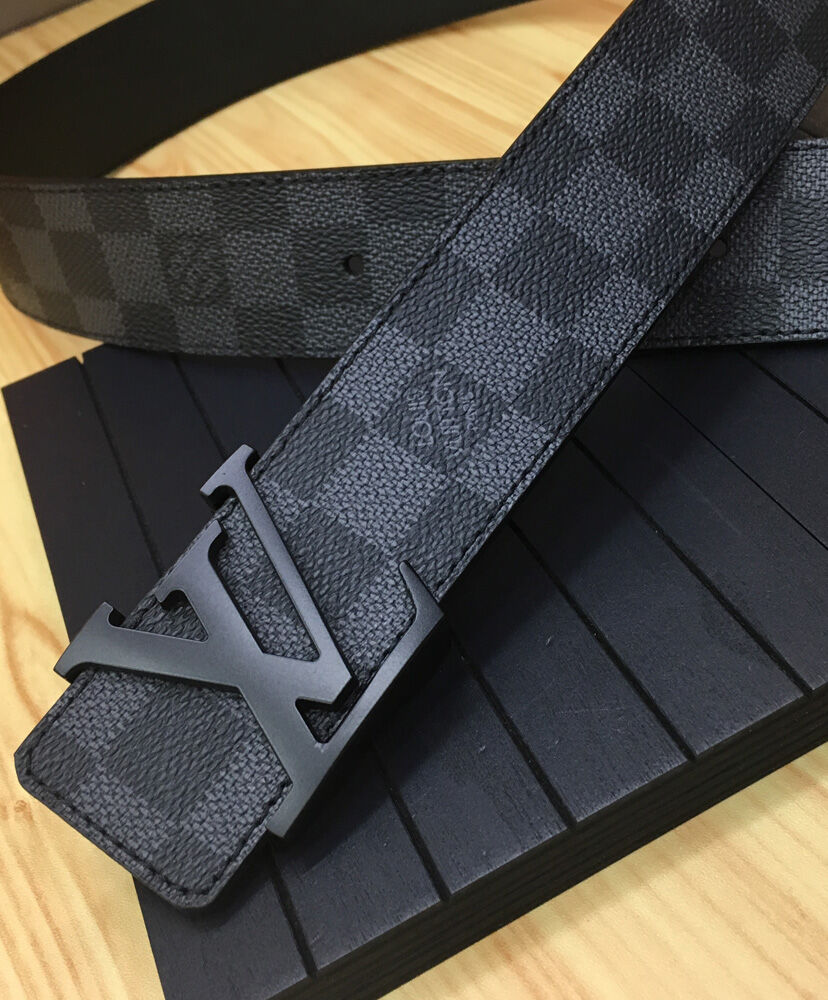 Louis Vuitton Belt LV Initiales 40mm Black