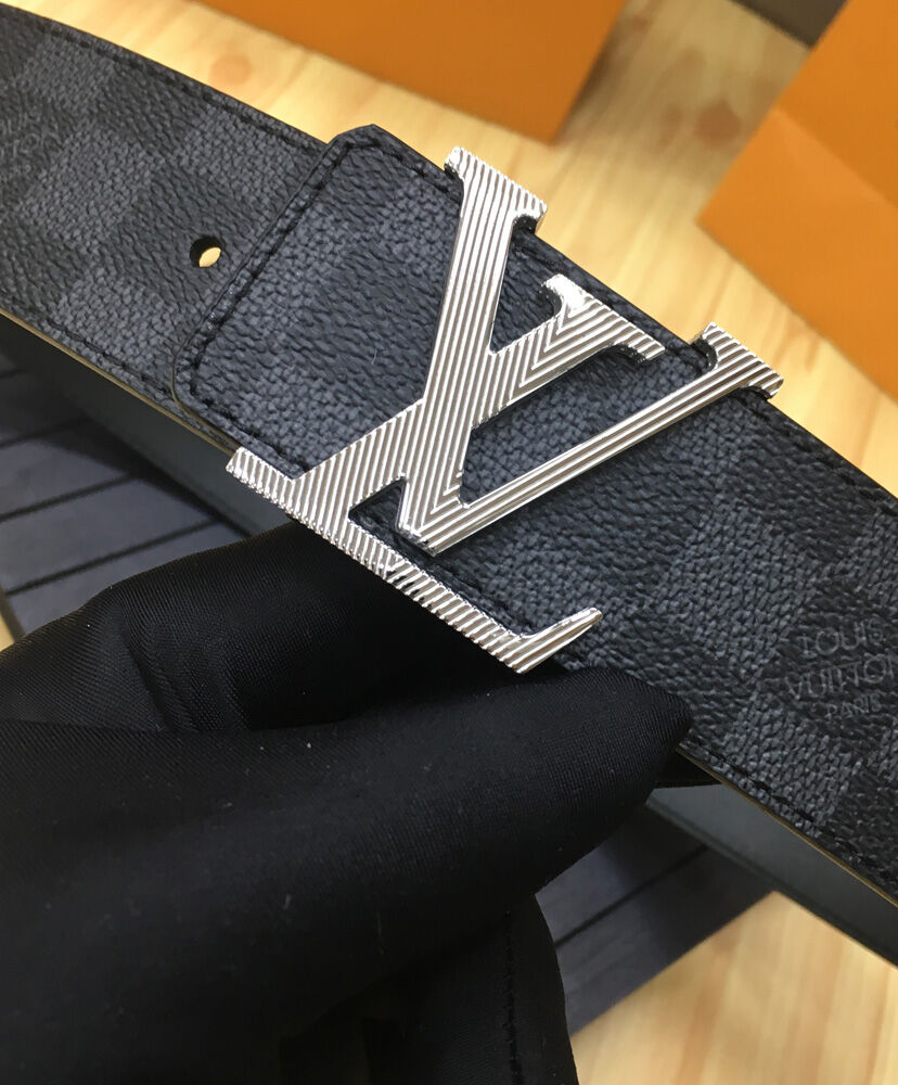 Louis Vuitton Belt LV Initiales 40mm Black