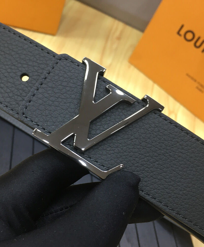 Louis Vuitton Belt LV Initiales Reversible Black