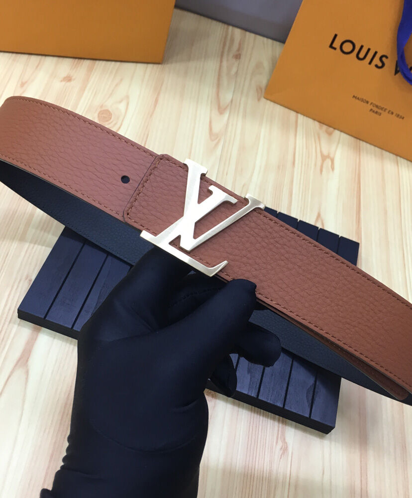 Louis Vuitton Belt LV Initiales Reversible Coffee