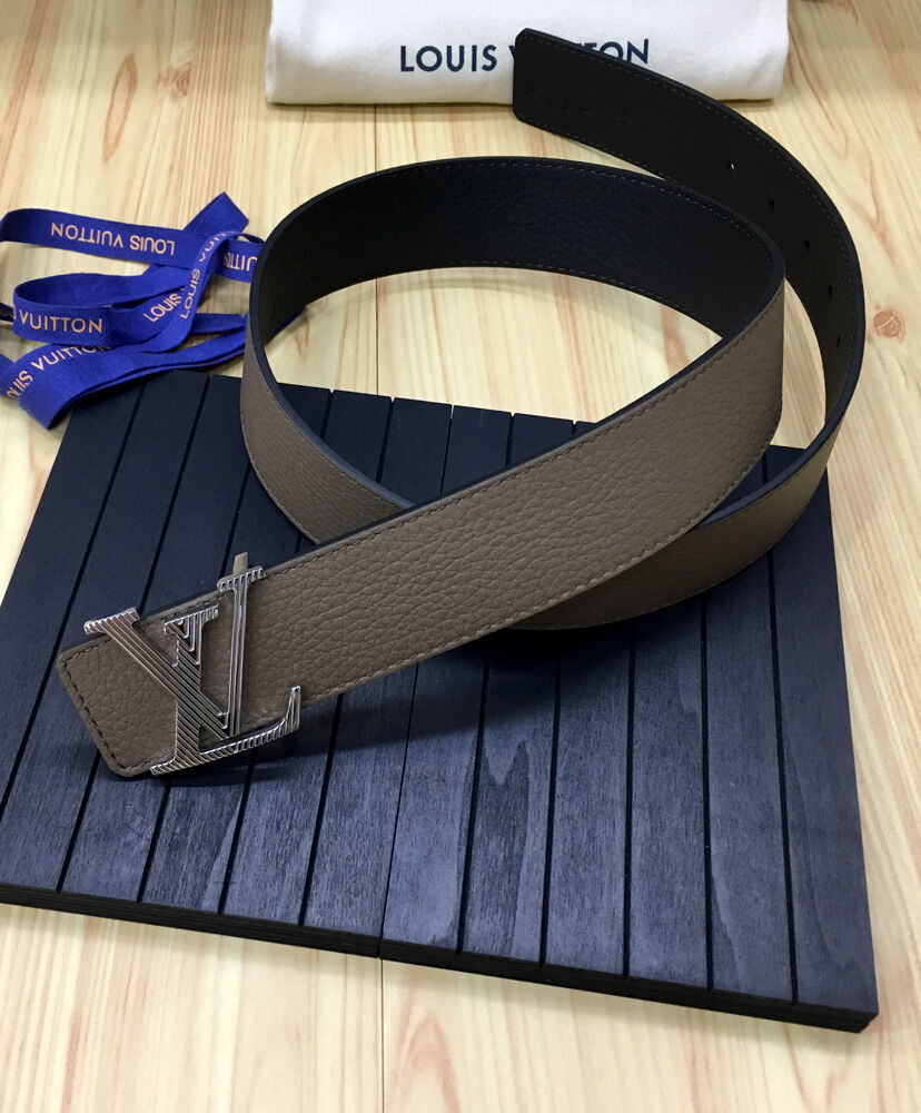 Louis Vuitton Belt LV Initiales Reversible Gray