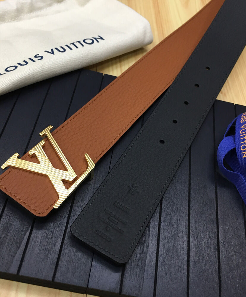 Louis Vuitton Belt LV Initiales Reversible Coffee