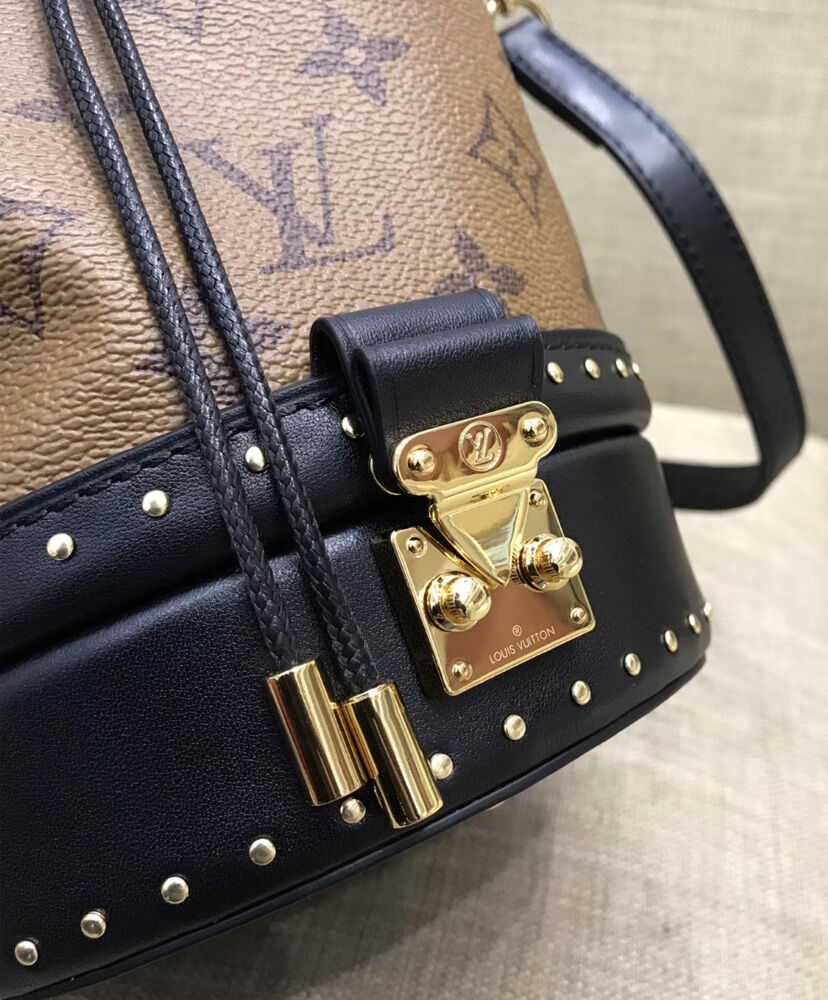 Louis Vuitton Petit Noe Trunk M43511 Apricot