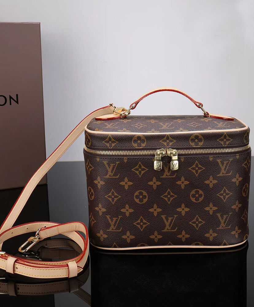 Louis Vuitton Nice BB M42265 Brown