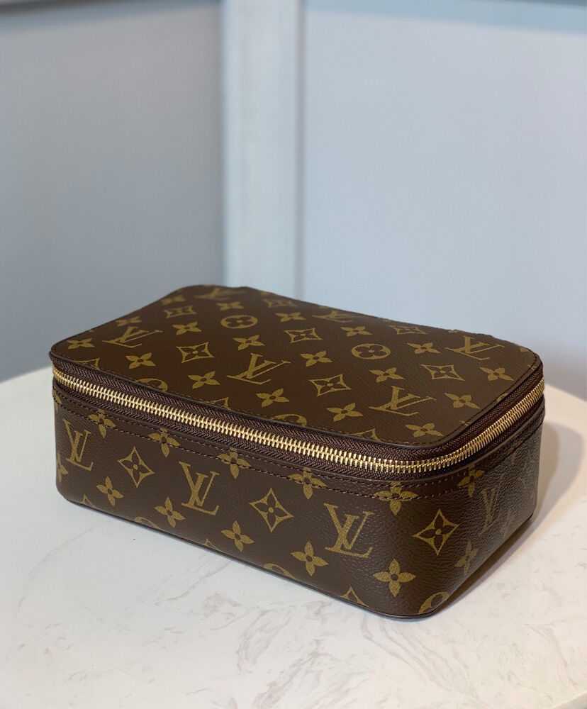 Louis Vuitton Packing Cube MM M43689 Brown