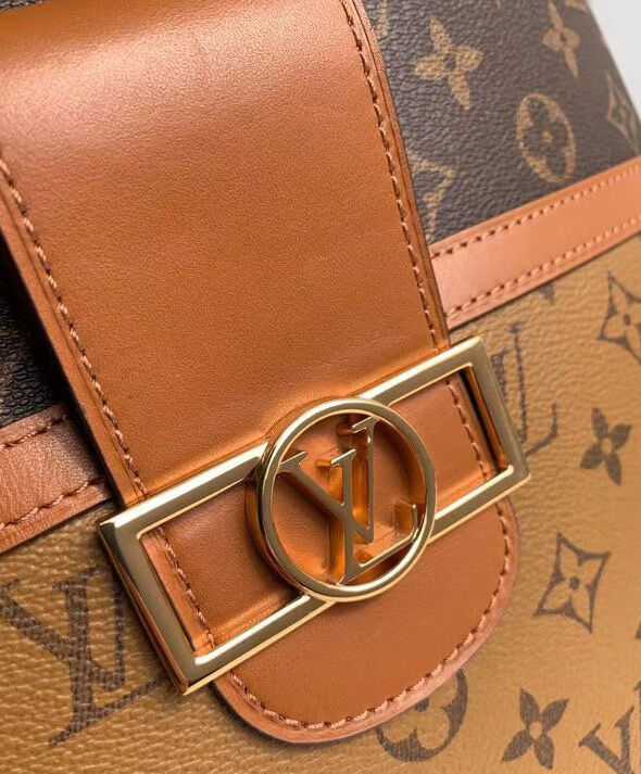 Louis Vuitton Hobo Dauphine PM M45194 Brown