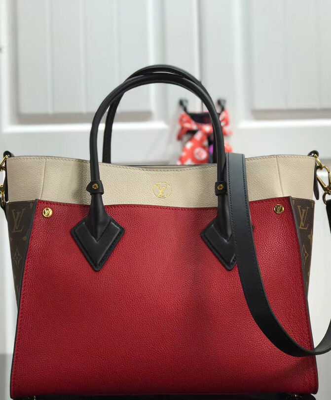 Louis Vuitton On My Side M53826 Red