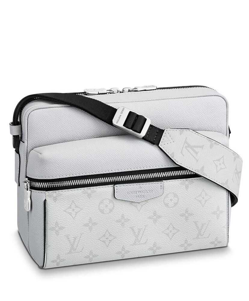 Louis Vuitton Outdoor Messenger M30233 White