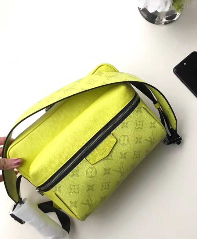 Louis Vuitton Outdoor Messenger M30233 Yellow