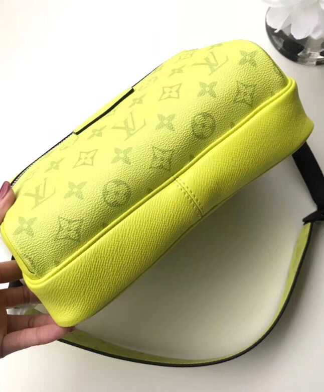 Louis Vuitton Outdoor Messenger M30233 Yellow