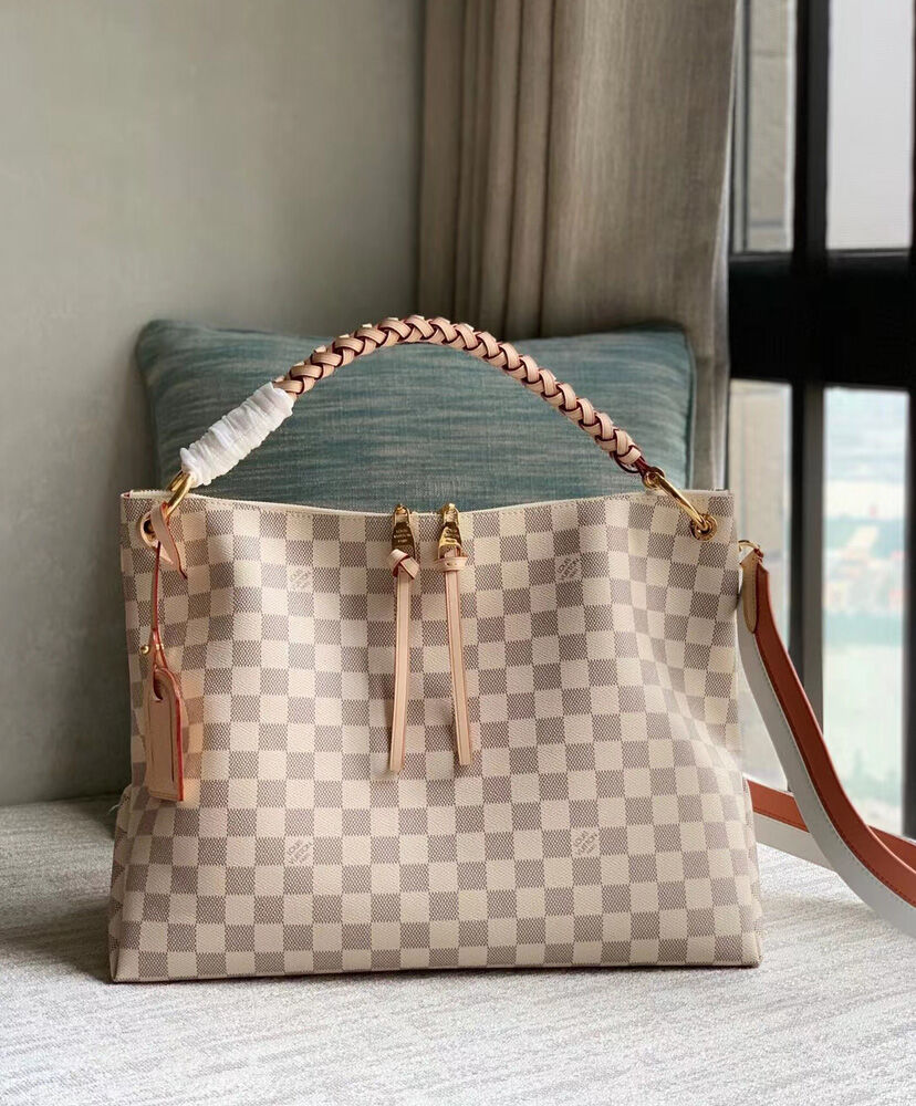 Louis Vuitton Beaubourg Hobo MM White