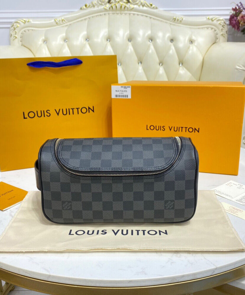 Louis Vuitton Toiletry Pouch N47625 Black