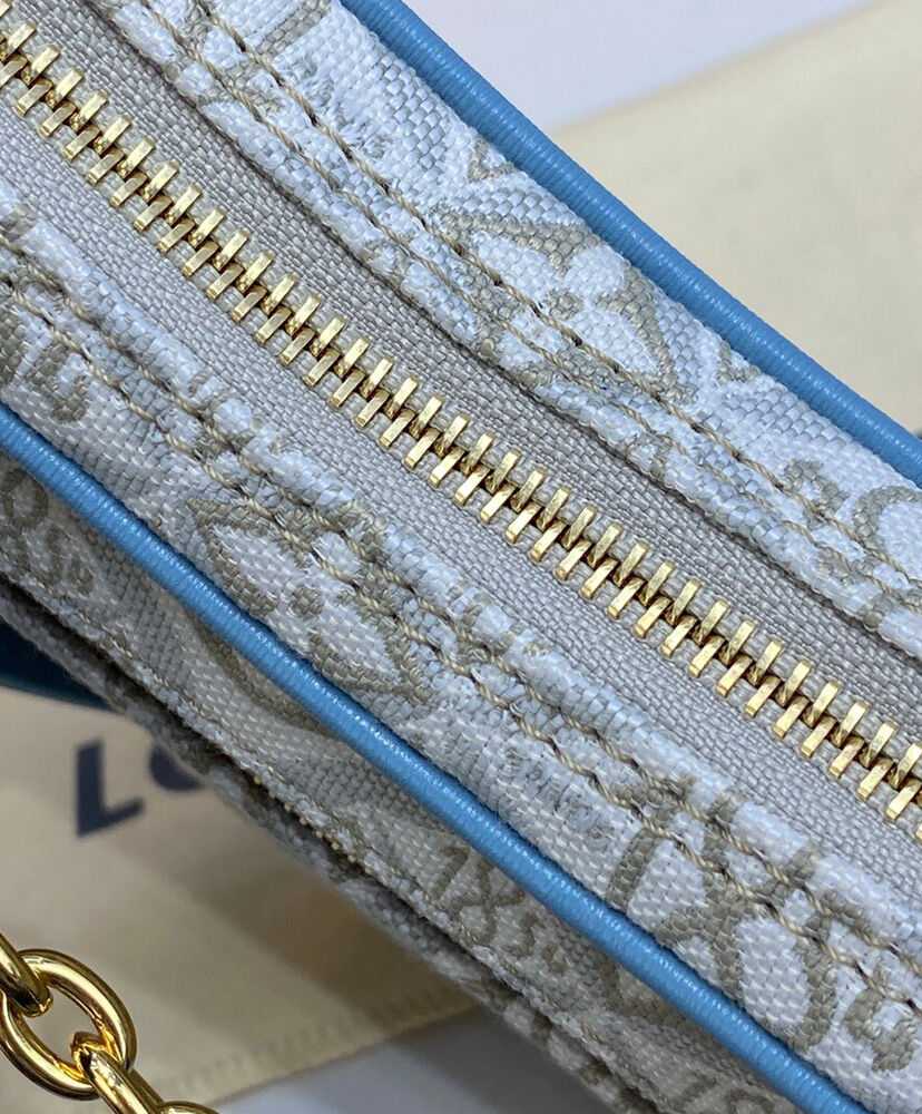 Louis Vuitton Loop Bag M81094 Blue