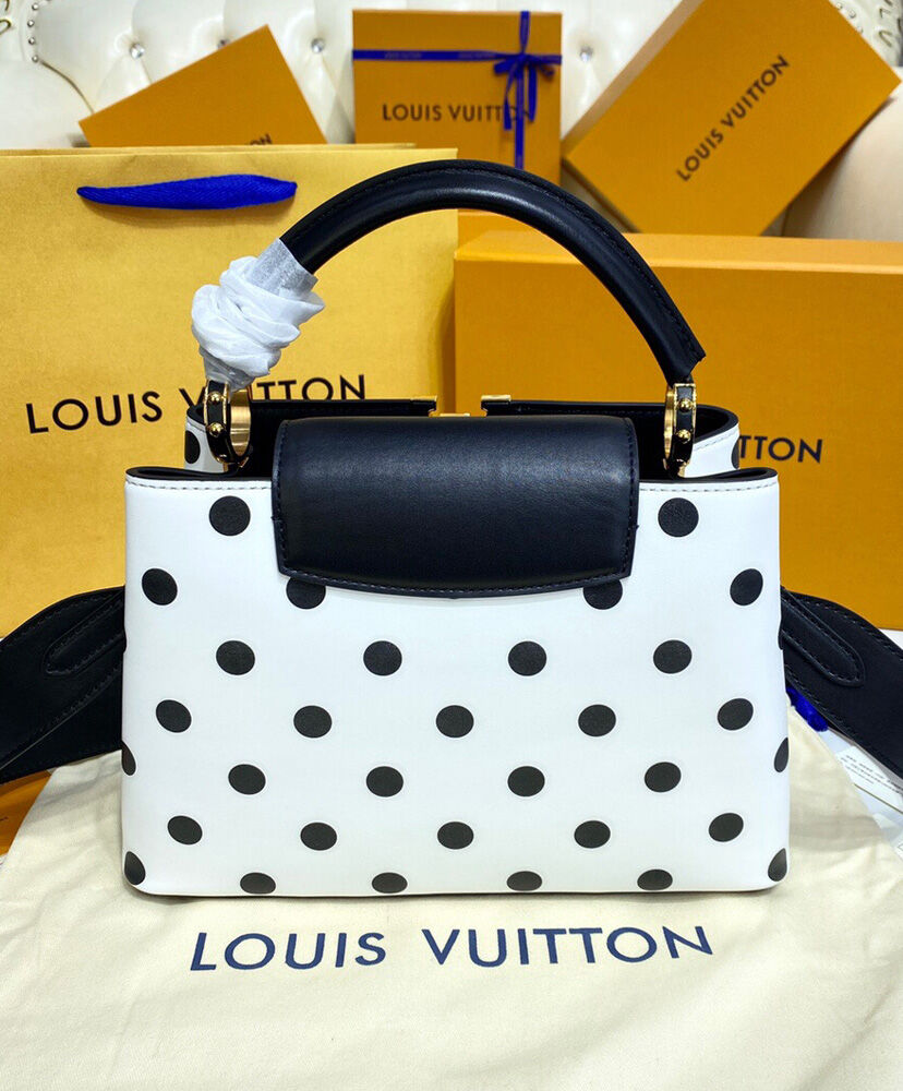 Louis Vuitton Capucines BB M20373 White