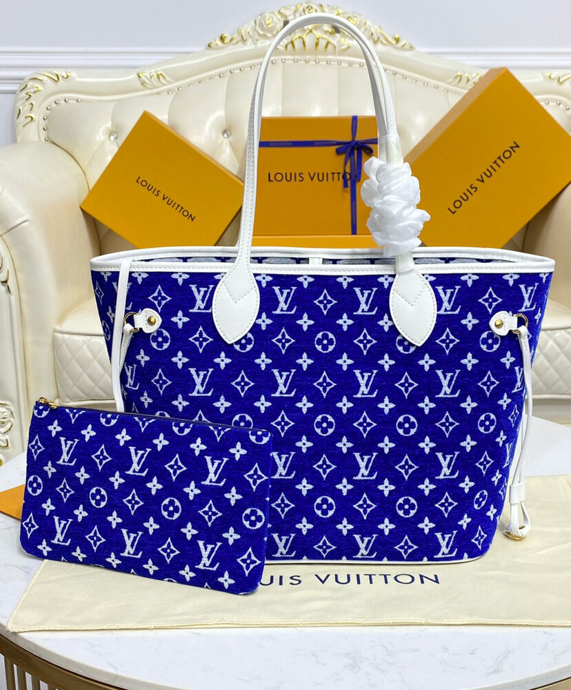 Louis Vuitton Neverfull MM M46220 Blue