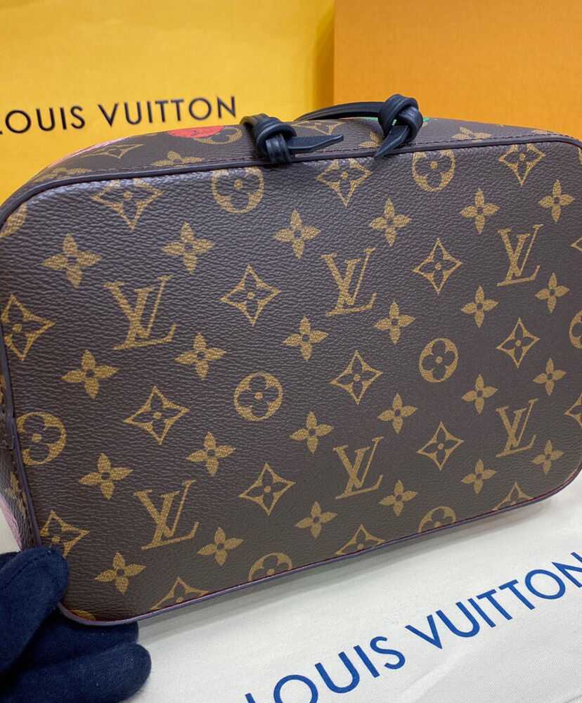 Louis Vuitton Neonoe MM M45956 Brown