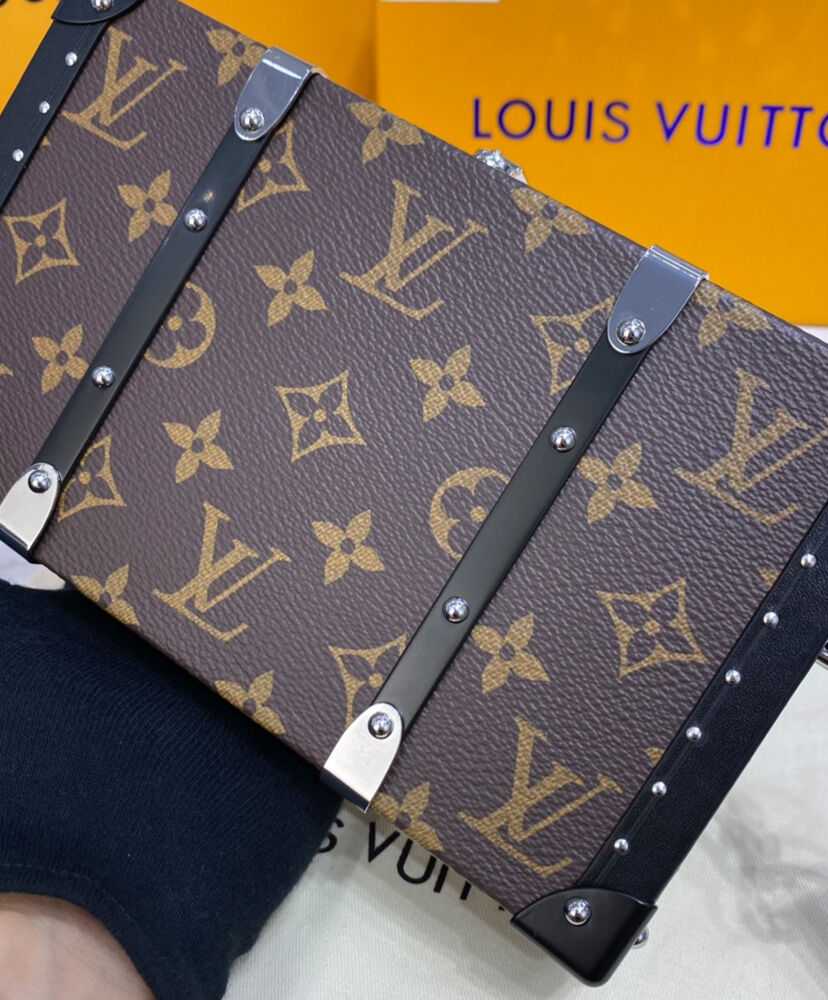 Louis Vuitton Wallet Trunk M20250 Black