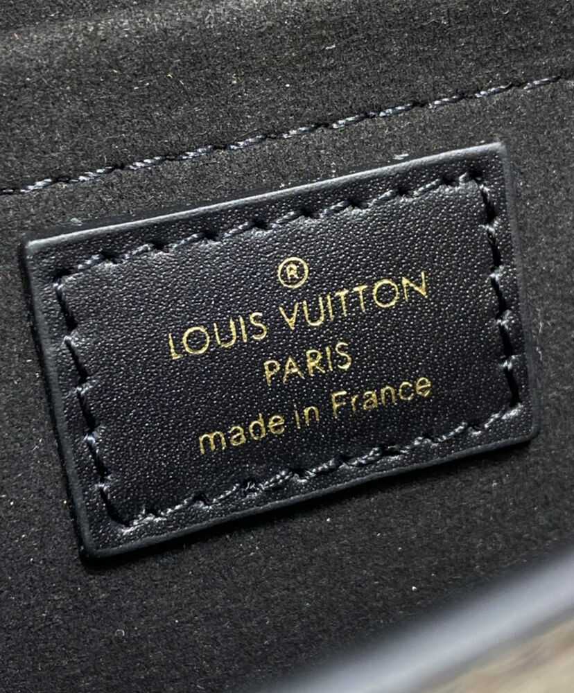 Louis Vuitton Padlock On Strap Handbags