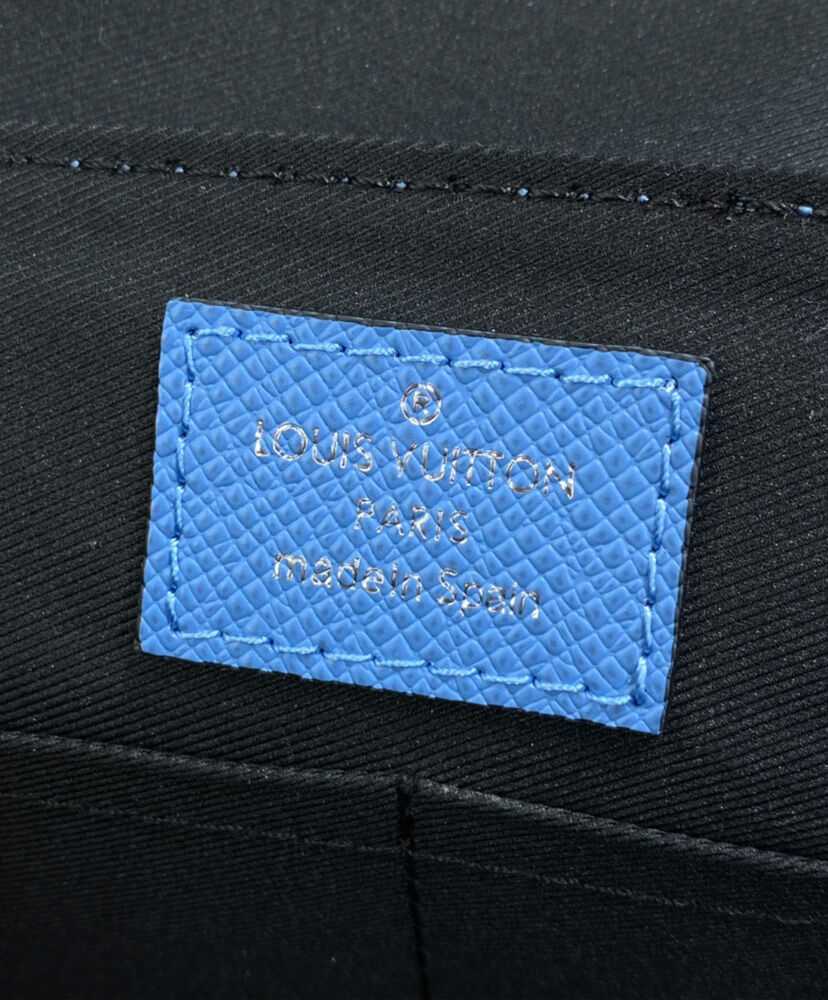 Louis Vuitton New Messenger M30745 M30746 Blue