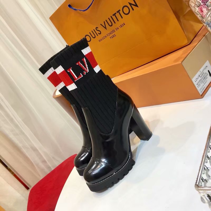 Louis Vuitton Outlet STAR TRAIL ANKLE BOOT LV924SY black