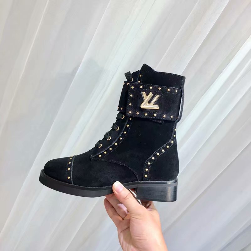 Louis Vuitton Outlet WONDERLAND FLAT RANGER LV921SY