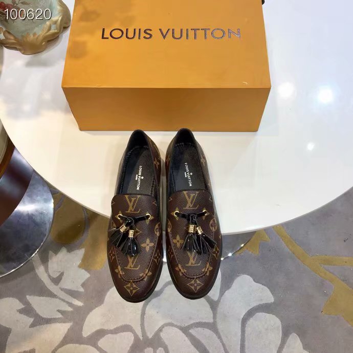 Louis Vuitton Outlet shoes LV946SY-1