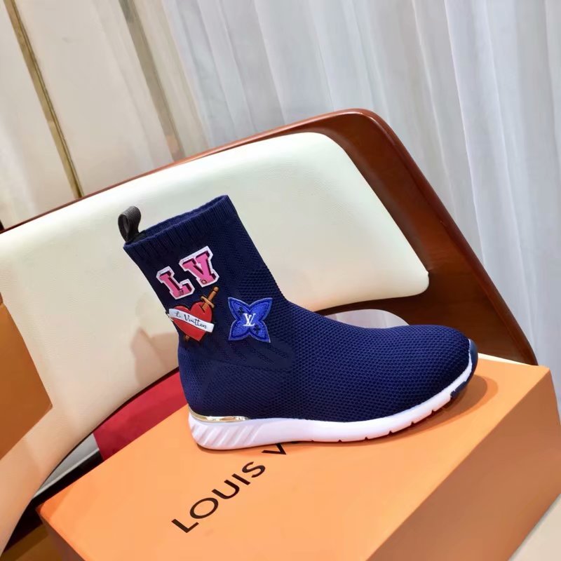 Louis Vuitton Outlet WONDERLAND FLAT RANGER LV922SY blue