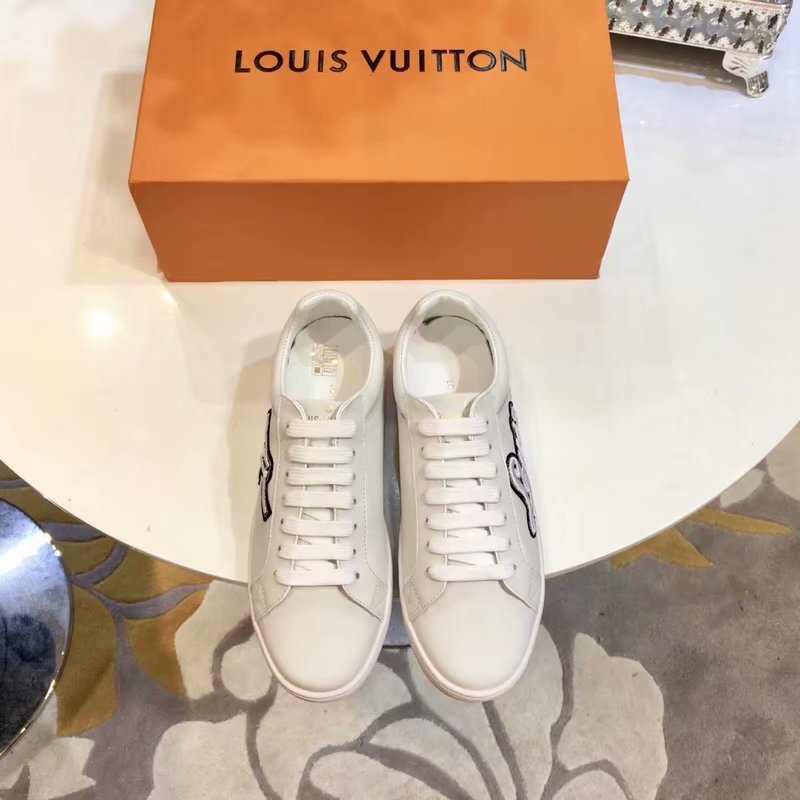 Louis Vuitton Outlet TIME OUT SNEAKER LV915SY WHITE