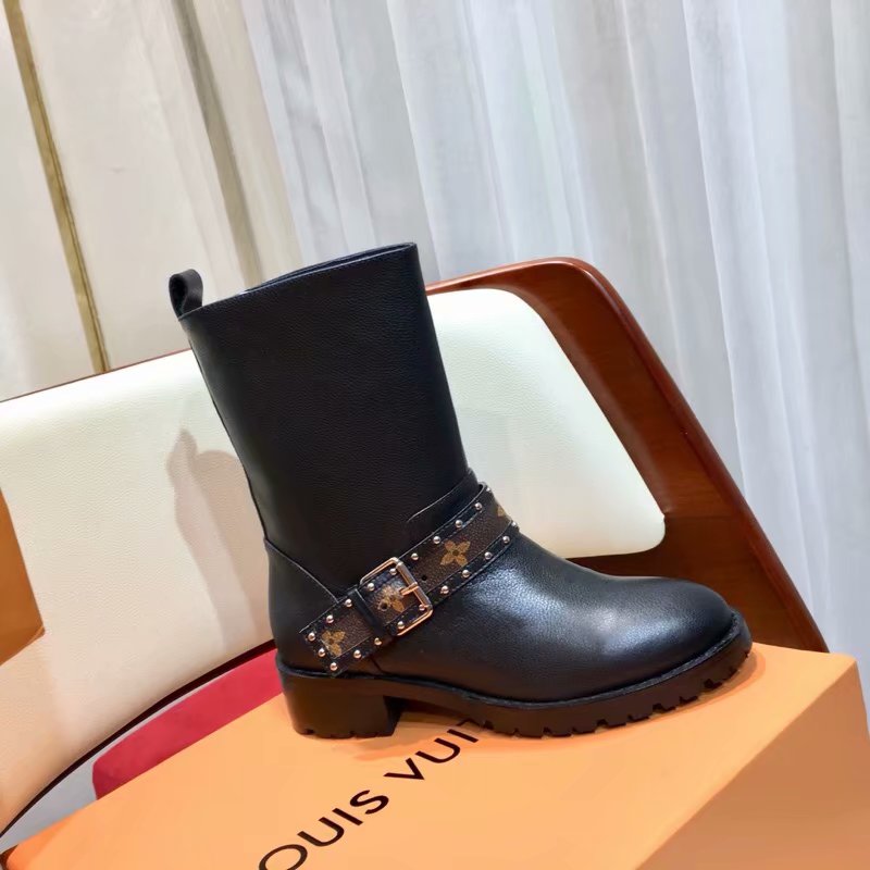 Louis Vuitton Outlet WONDERLAND FLAT RANGER LV926SY black