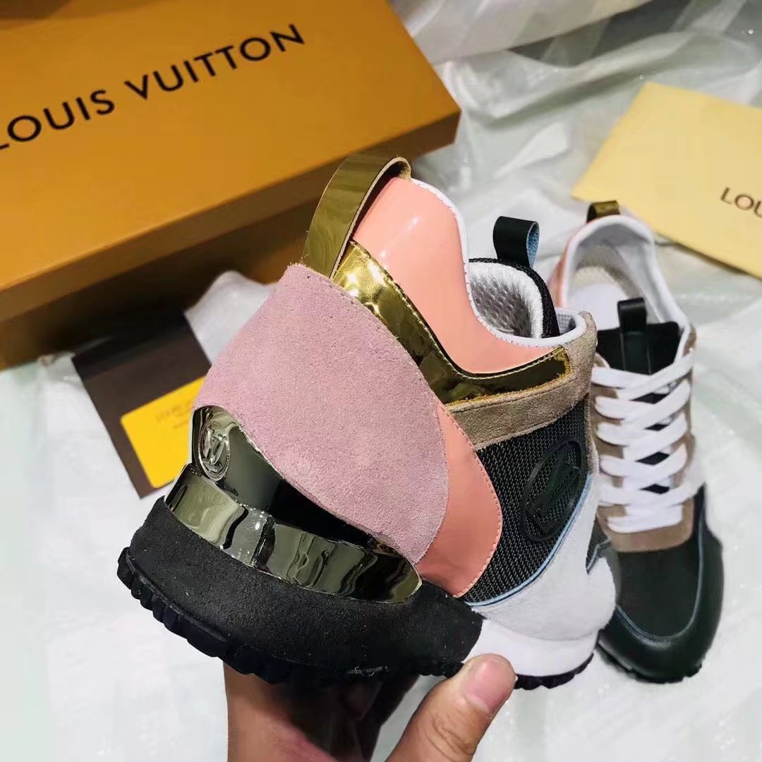 Louis Vuitton Outlet Casual Lovers LV837TZ