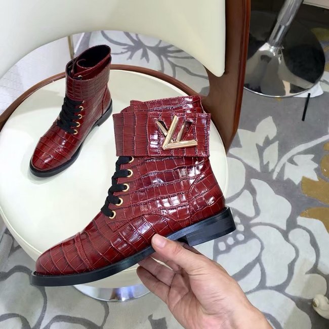 Louis Vuitton Outlet WONDERLAND FLAT RANGER LV908SY red