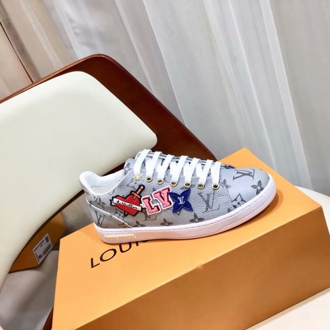 Louis Vuitton Outlet FRONTROW SNEAKER LV899SY silver