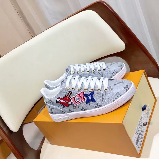 Louis Vuitton Outlet FRONTROW SNEAKER LV899SY silver