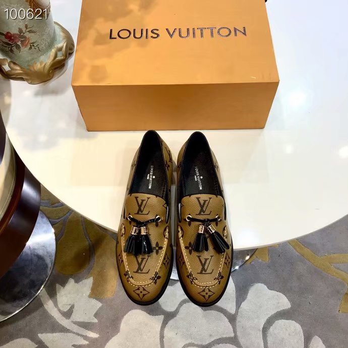 Louis Vuitton Outlet shoes LV946SY-2