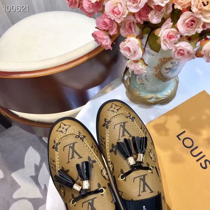 Louis Vuitton Outlet shoes LV946SY-2