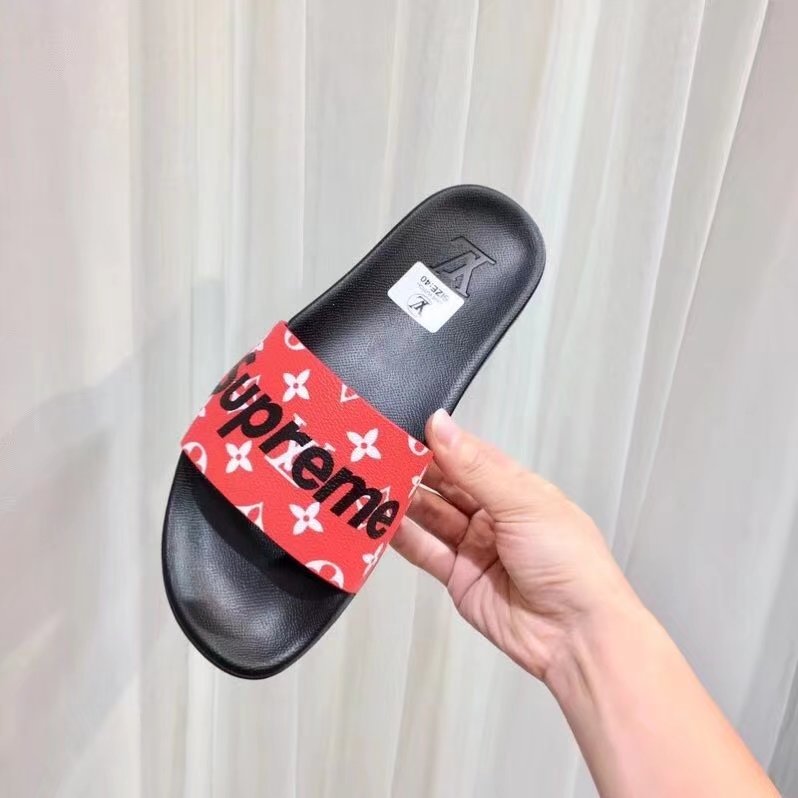 Louis Vuitton Outlet Lovers slippers LV861SY