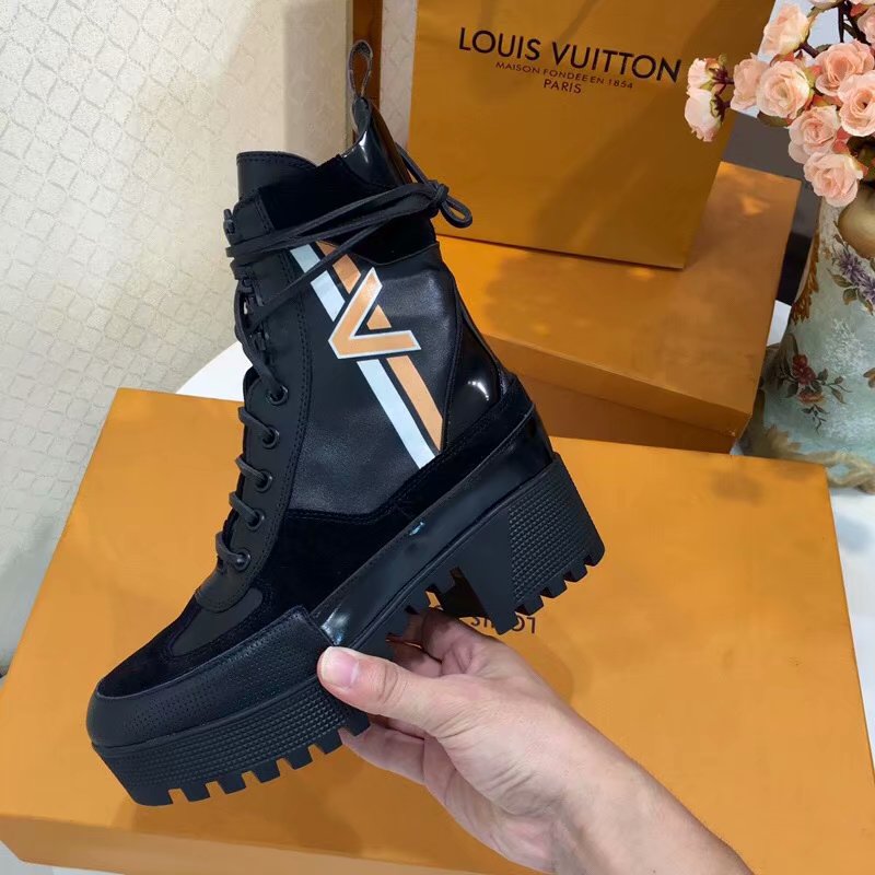 Louis Vuitton Outlet BLACK HEART PLATFORM DESERT BOOT LV918SY