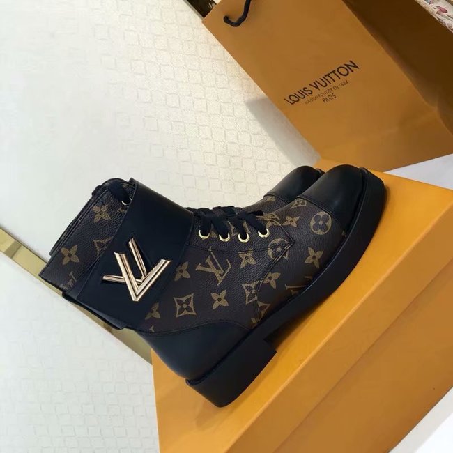 Louis Vuitton Outlet WONDERLAND FLAT RANGER LV909SY brown