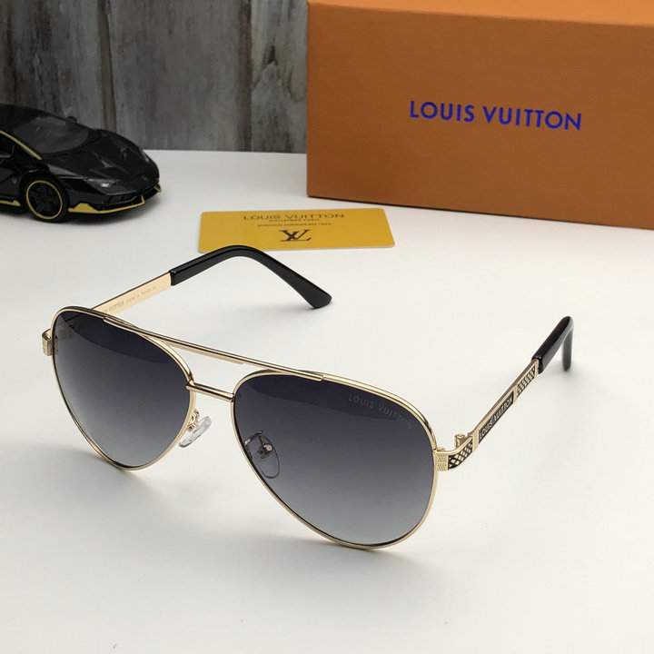 Louis Vuitton Outlet Louis Vuitton Sunglasses Top Quality LV5729_162