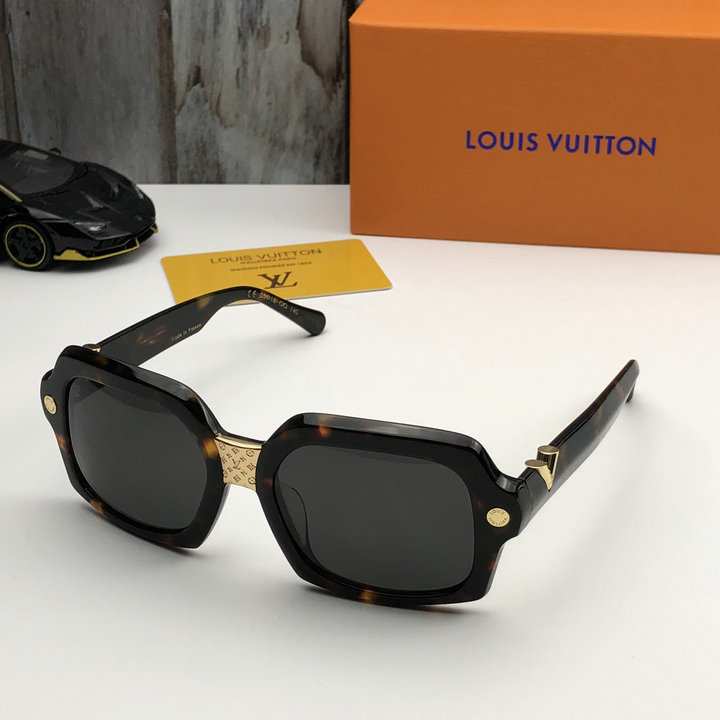 Louis Vuitton Outlet Louis Vuitton Sunglasses Top Quality LV5729_227