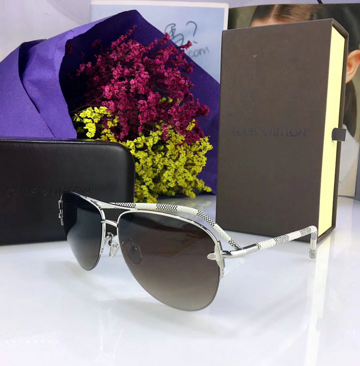 Louis Vuitton Outlet Louis Vuitton sunglasses top quality 0154