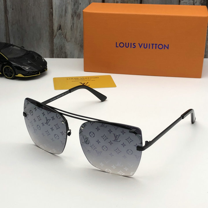 Louis Vuitton Outlet Louis Vuitton Sunglasses Top Quality LV5729_114