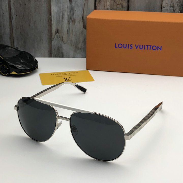 Louis Vuitton Outlet Louis Vuitton Sunglasses Top Quality LV5729_151