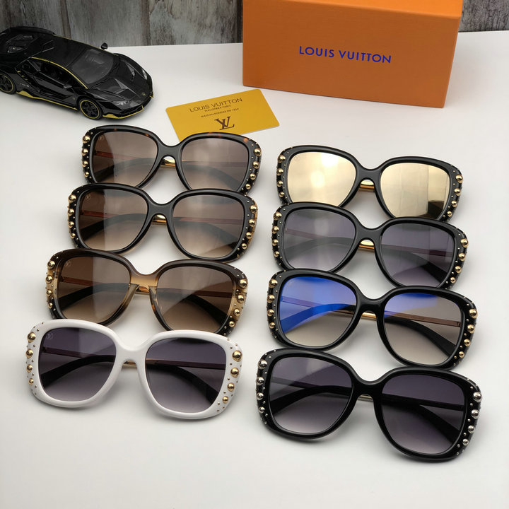 Louis Vuitton Outlet Louis Vuitton Sunglasses Top Quality LV5729_63