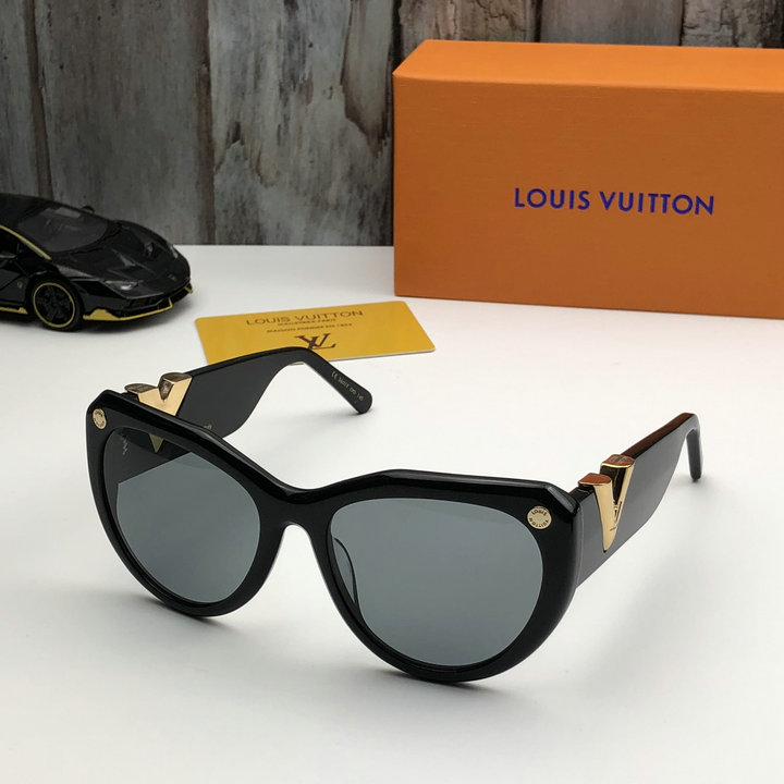 Louis Vuitton Outlet Louis Vuitton Sunglasses Top Quality LV5729_223