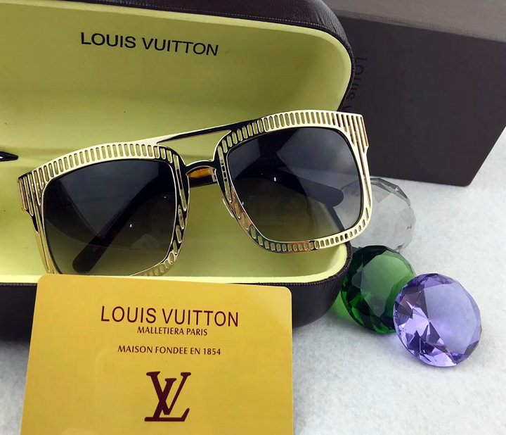 Louis Vuitton Outlet Louis Vuitton sunglasses top quality 0107