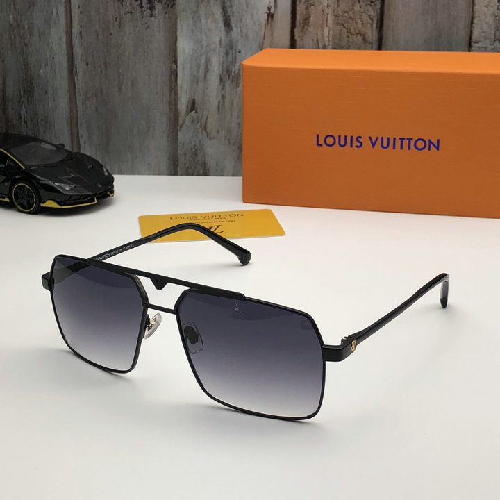 Louis Vuitton Outlet Louis Vuitton Sunglasses Top Quality LV5729_130