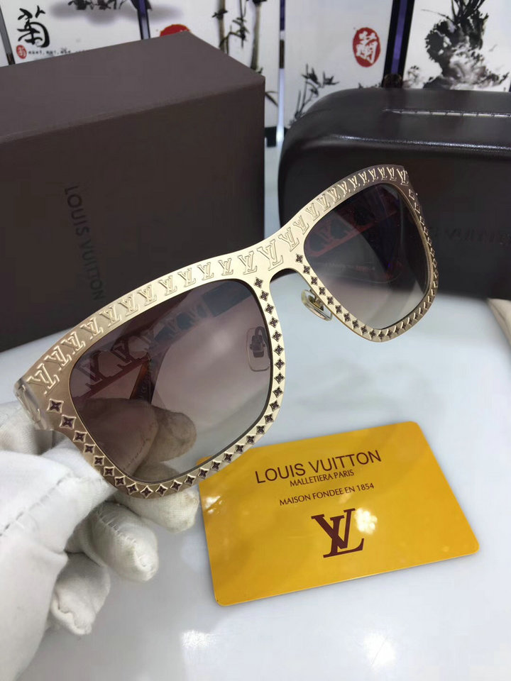 Louis Vuitton Outlet Louis Vuitton sunglasses top quality 0114