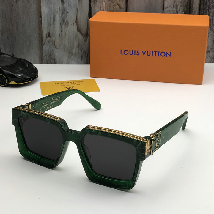 Louis Vuitton Outlet Louis Vuitton Sunglasses Top Quality LV5729_6