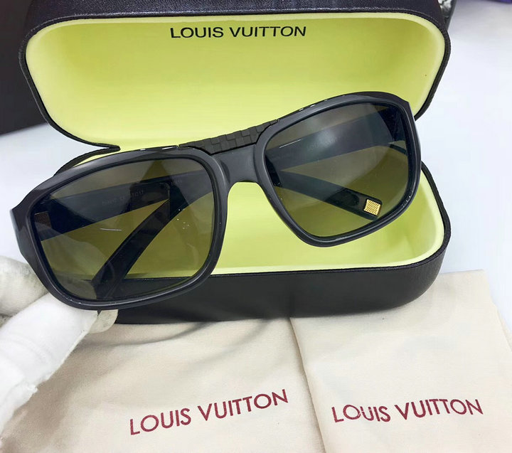 Louis Vuitton Outlet Louis Vuitton sunglasses top quality 0128